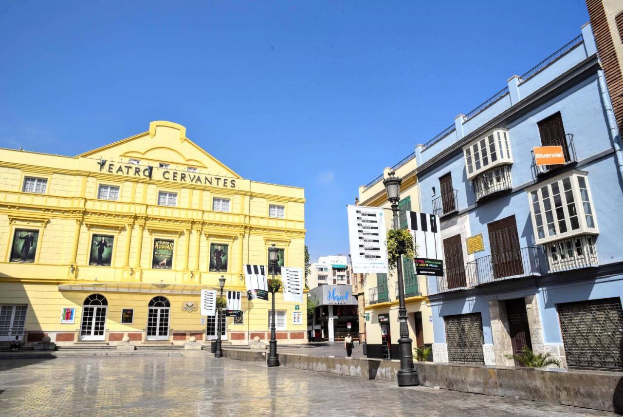 Homely Malaga San Juan De Letran Plaza De La Merced Buitenkant foto